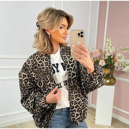 Moderne elegante leichte Damenjacke