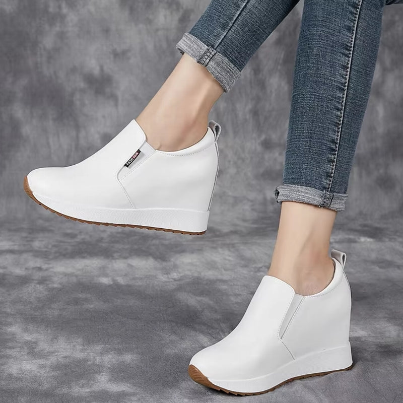 Schicke Stiefeletten aus echtem Leder mit Blockabsatz