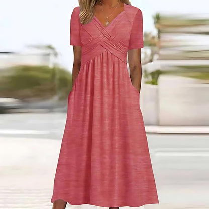 Stilvolles schmeichelhaftes Kleid für Damen