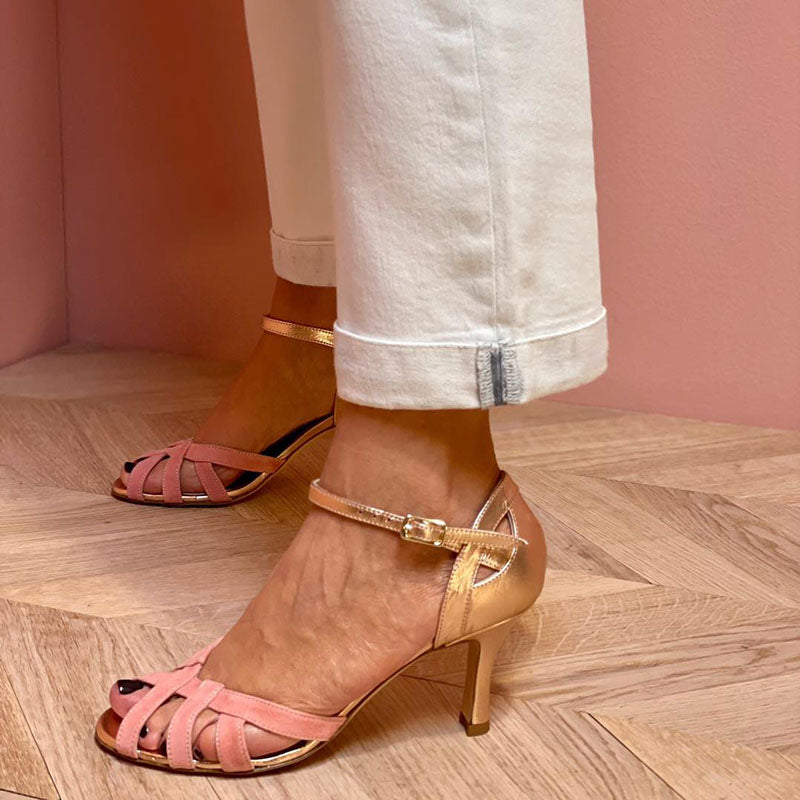 Schicke Stiletto-Sandalen mit offenem Zehenbereich