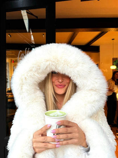 Übergroße Kapuzen-Winterjacke für Damen