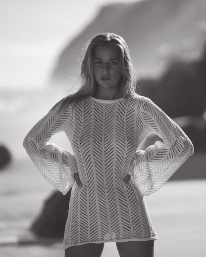 Rückenfreies gehäkeltes Mini-Strickkleid mit langen Ärmeln, transparenter Strandüberwurf