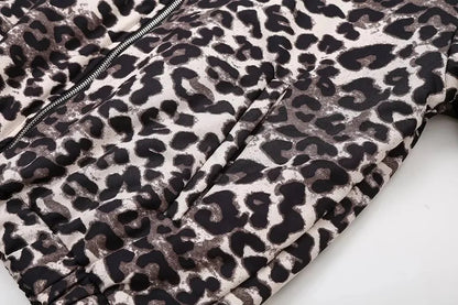 Moderne elegante leichte Damenjacke