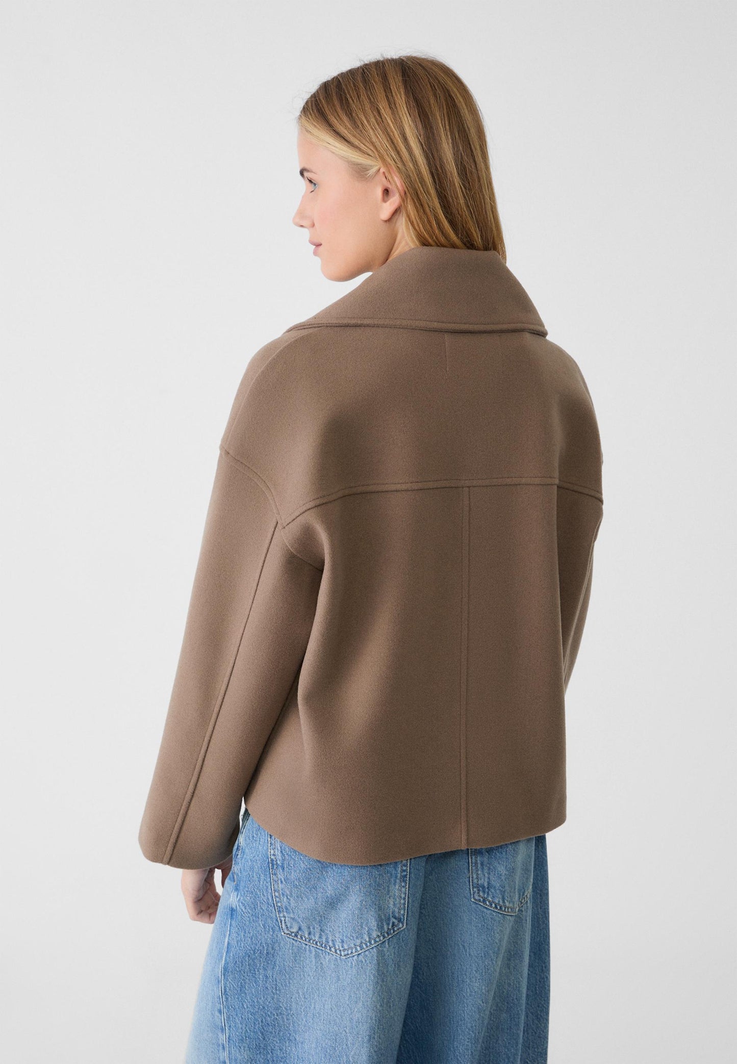 Zeitloser klassischer Kurzmantel für Damen