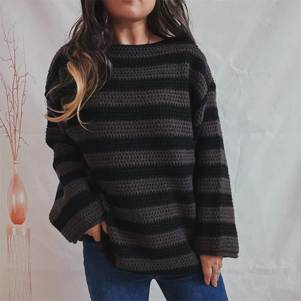 Gemütlicher übergroßer gestreifter Pullover im koreanischen Stil