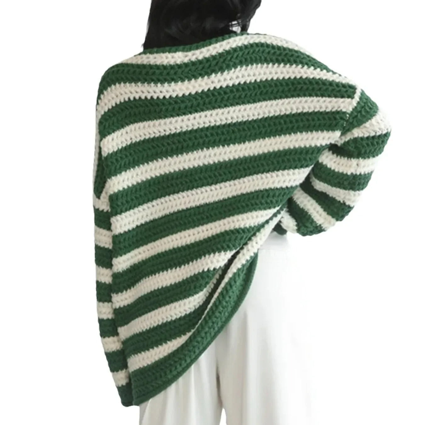 Gemütlicher übergroßer gestreifter Pullover im koreanischen Stil