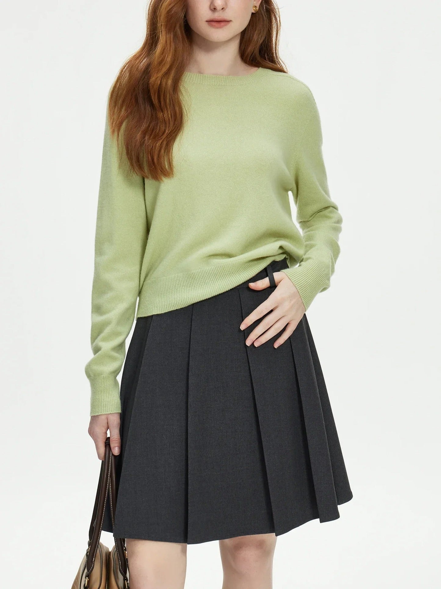 Gemütlicher 100% Wollpullover mit nahtlosem Rundhalsausschnitt