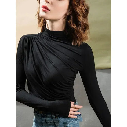Elegantes minimalistisches Langarmoberteil