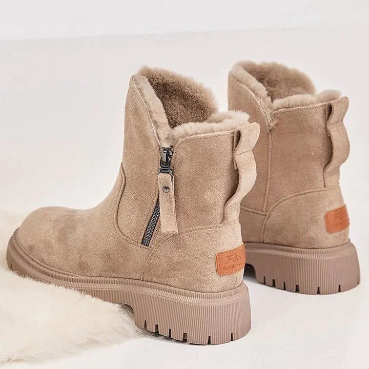 Schicke Stiefeletten mit Wildlederoptik und kuscheligem Fellfutter
