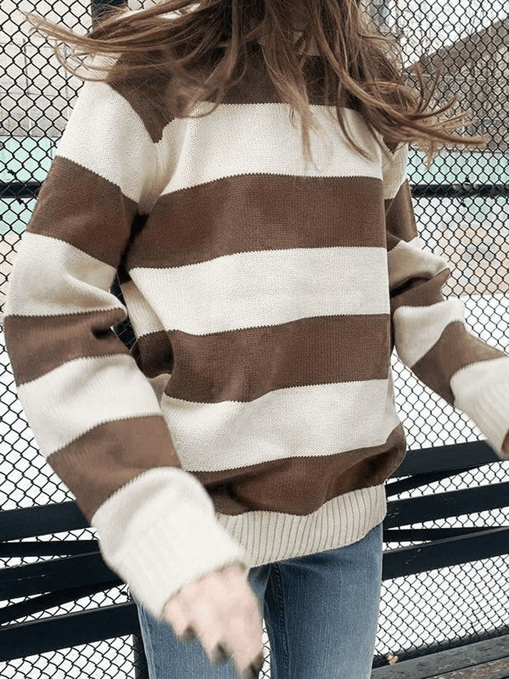 Gemütlicher gestreifter Rundhalsausschnitt Strickpullover