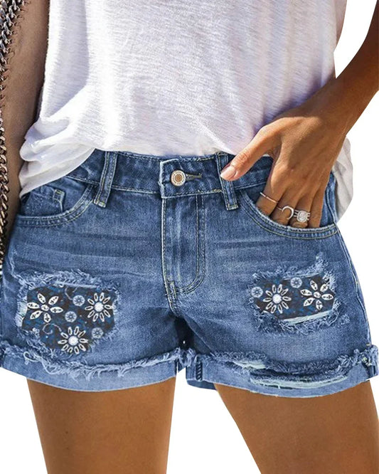 Leandra® I Sommerliche Patchwork-Denim-Shorts mit trendigem Druck: Sexy Hotpants für den Frühling